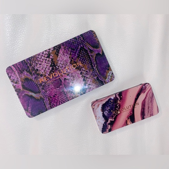 Revolution Bundle- 2 Eyeshadow Palettes Brand New - Picture 3 of 6